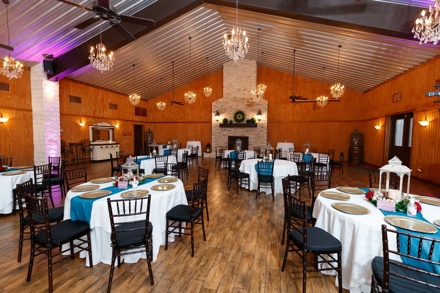 Ashelynn Manor wedding photograph