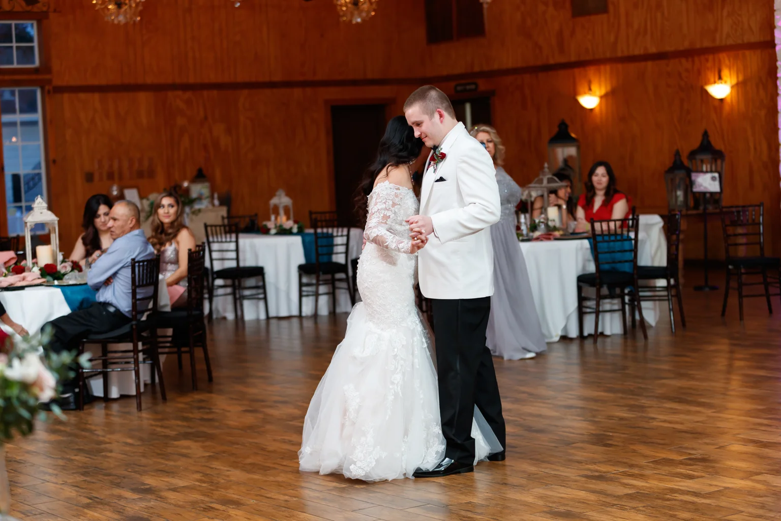 Ashelynn Manor wedding photograph