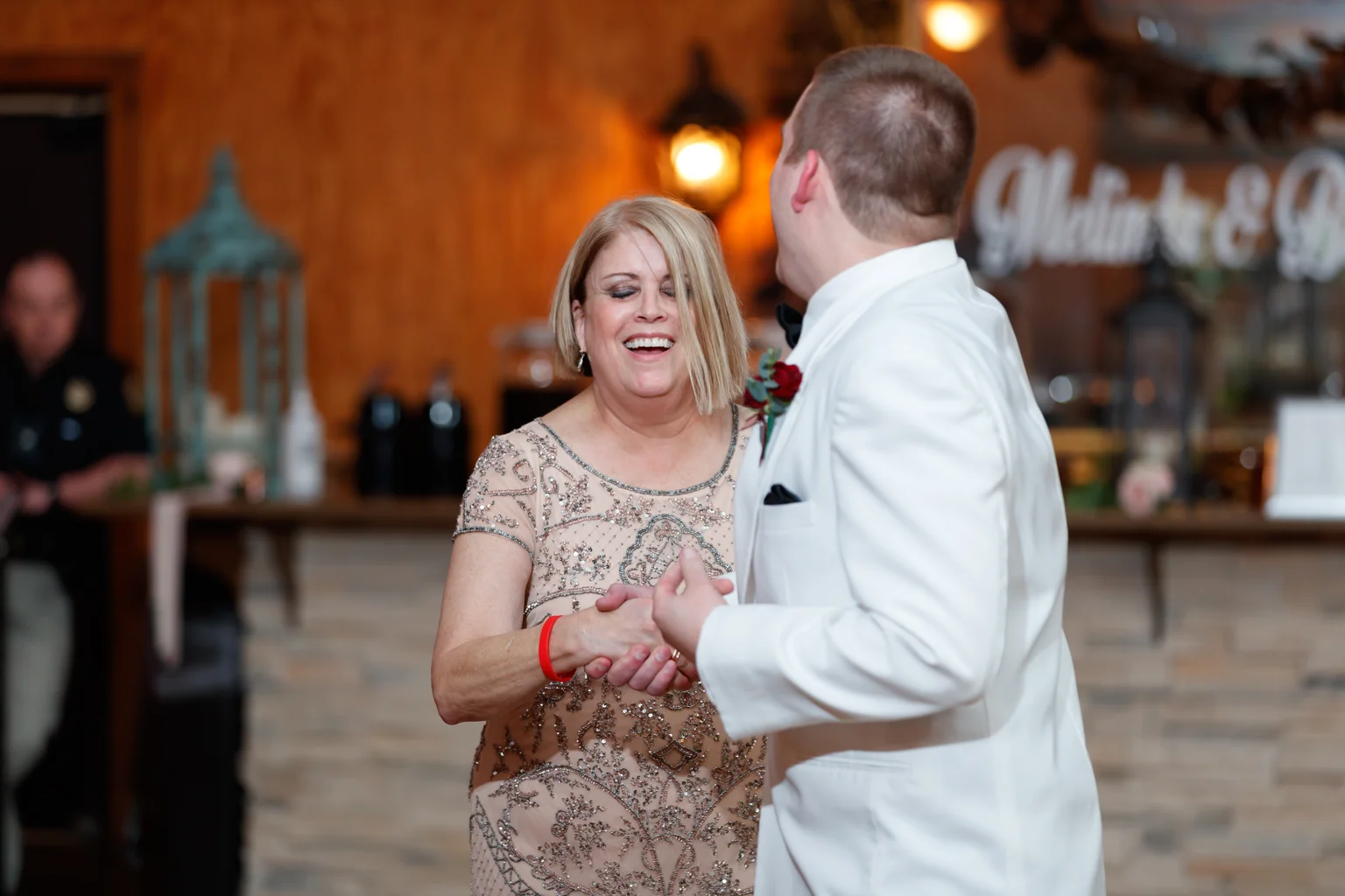 Ashelynn Manor wedding photograph