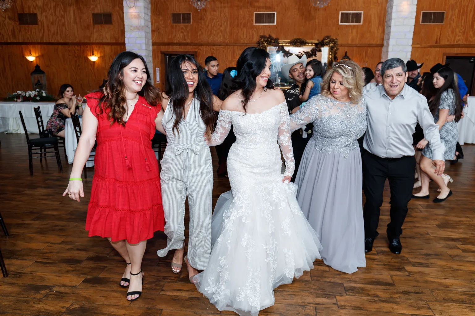 Ashelynn Manor wedding photograph