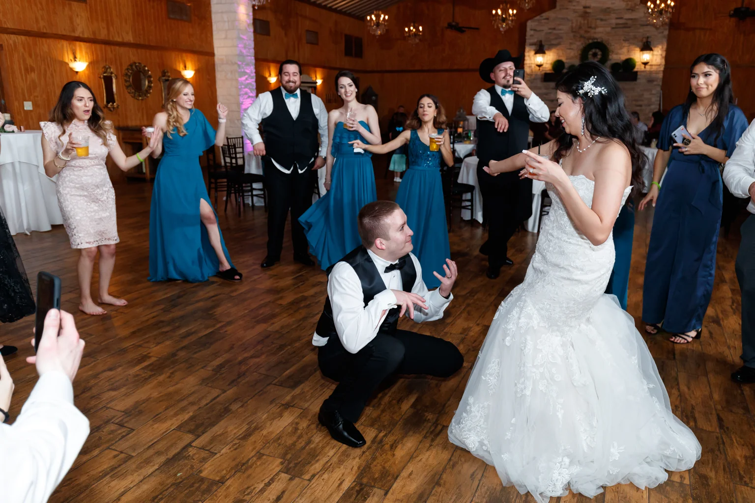 Ashelynn Manor wedding photograph