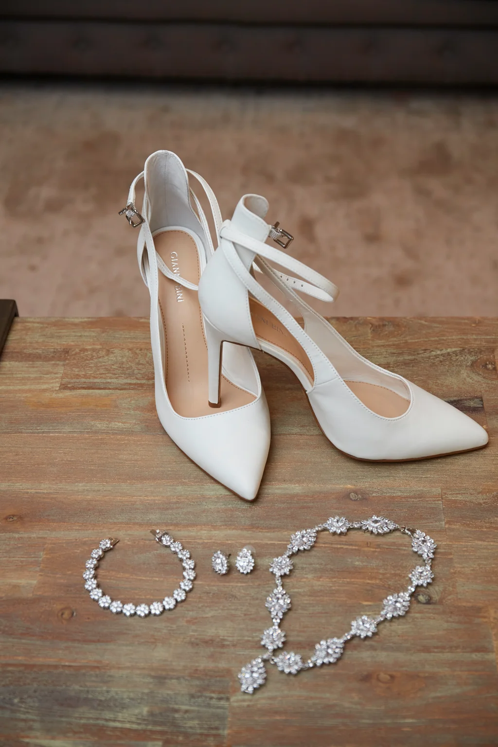 Magnolia Bells wedding photograph