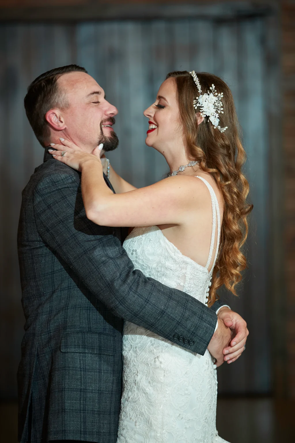 Magnolia Bells wedding photograph