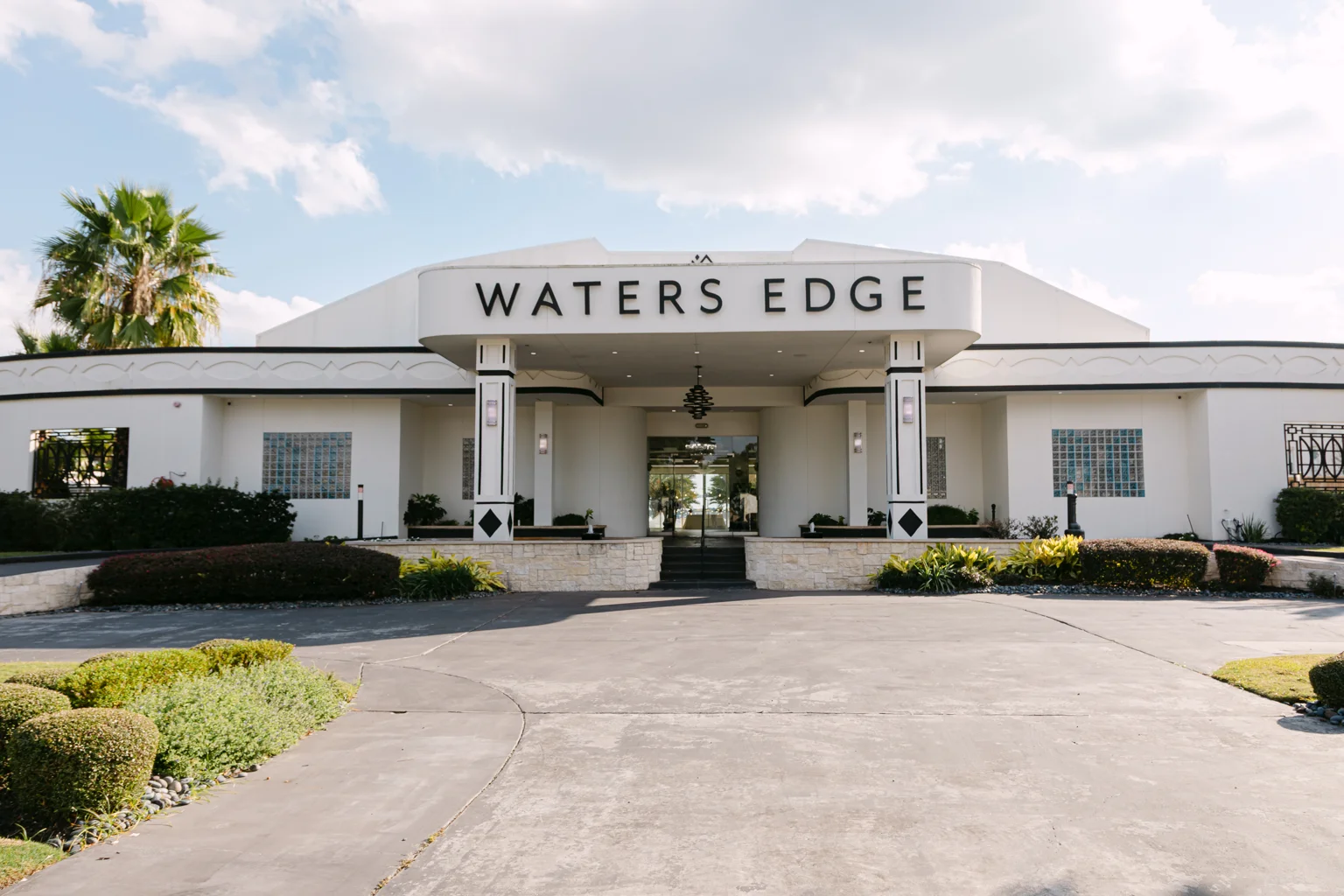 Waters Edge Venue wedding photograph